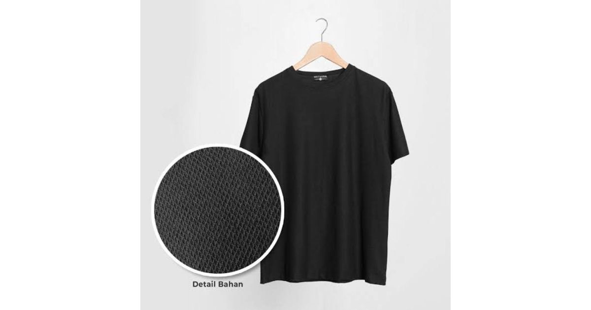 Kaos Cotton 24s Hitam - 4XL